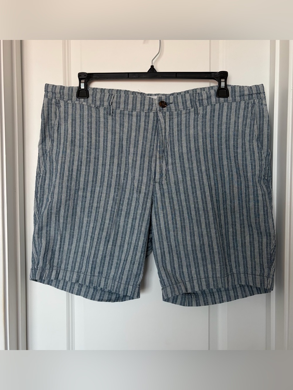 Goodfellow & Co Blue and White Striped Flat Front Shorts